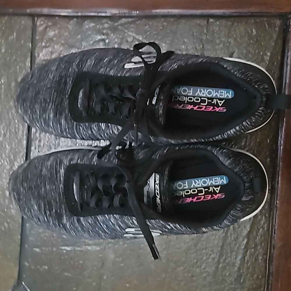 Skechers Memory Foam Sneakers